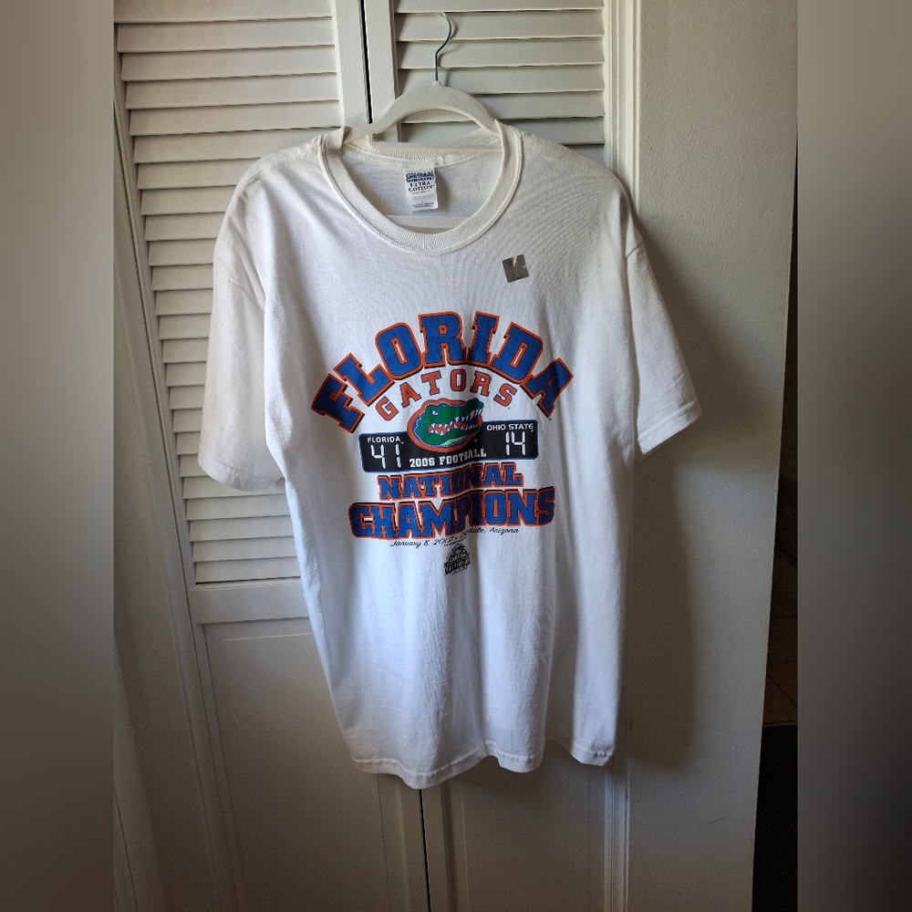 Gildan 2006  Florida Gators Champions White T-Shirt